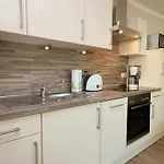 Apartment Vogelsang By Rujana Binz