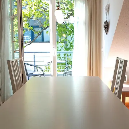 Vogelsang By Rujana *