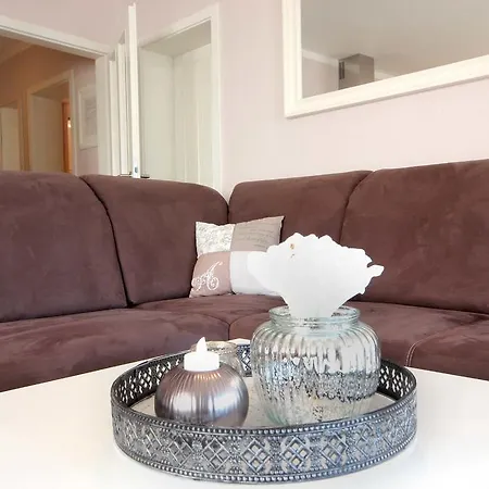 Vogelsang By Rujana *